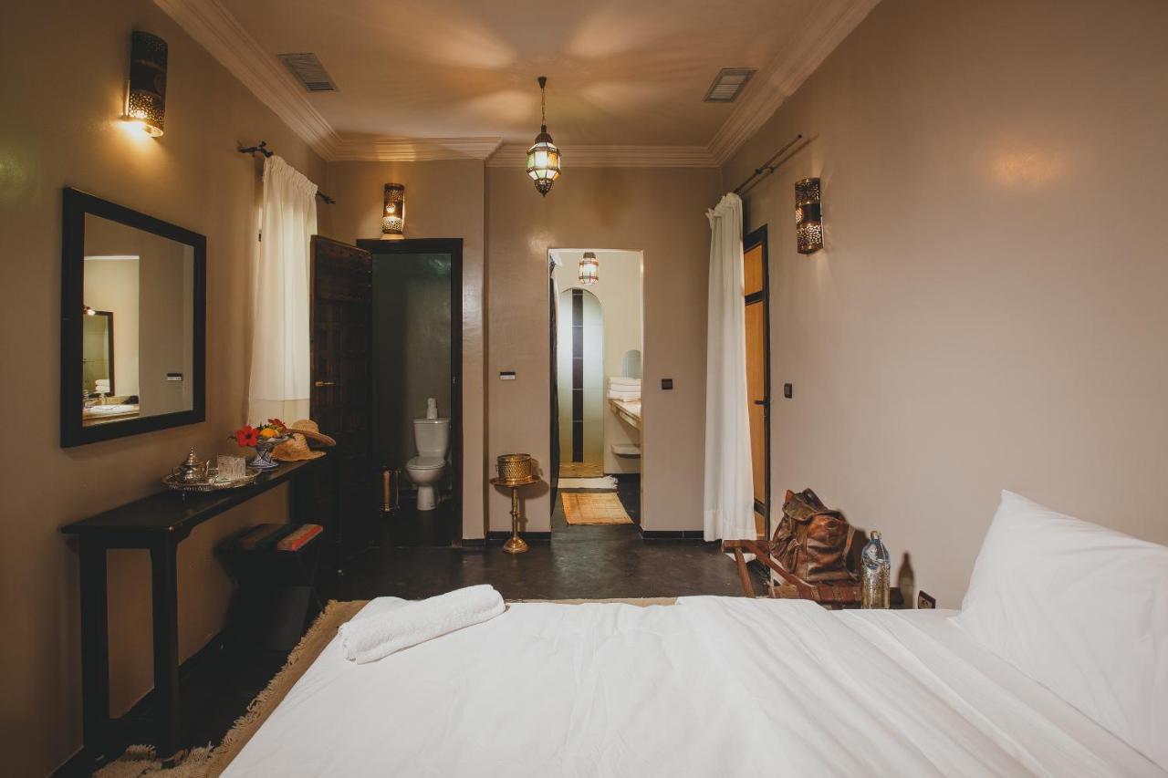 Riad Tama &